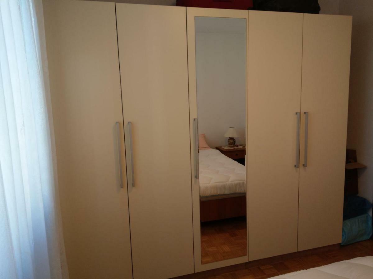 Apartment Koruna 1 Pula Eksteriør billede
